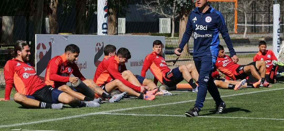 Comienzan las lesiones: Figuras a seguir en La Roja podrían perderse el amistoso ante Perú