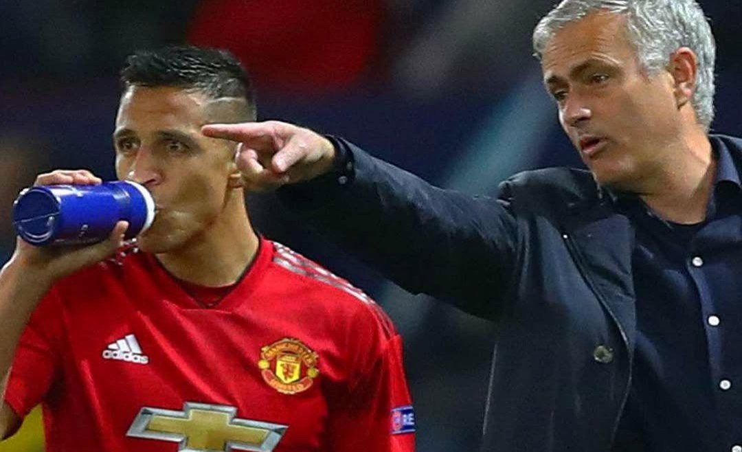 “Por favor, vete”: La fuerte frase de Mourinho a exjugador del Manchester United que tiene relación con Alexis Sánchez