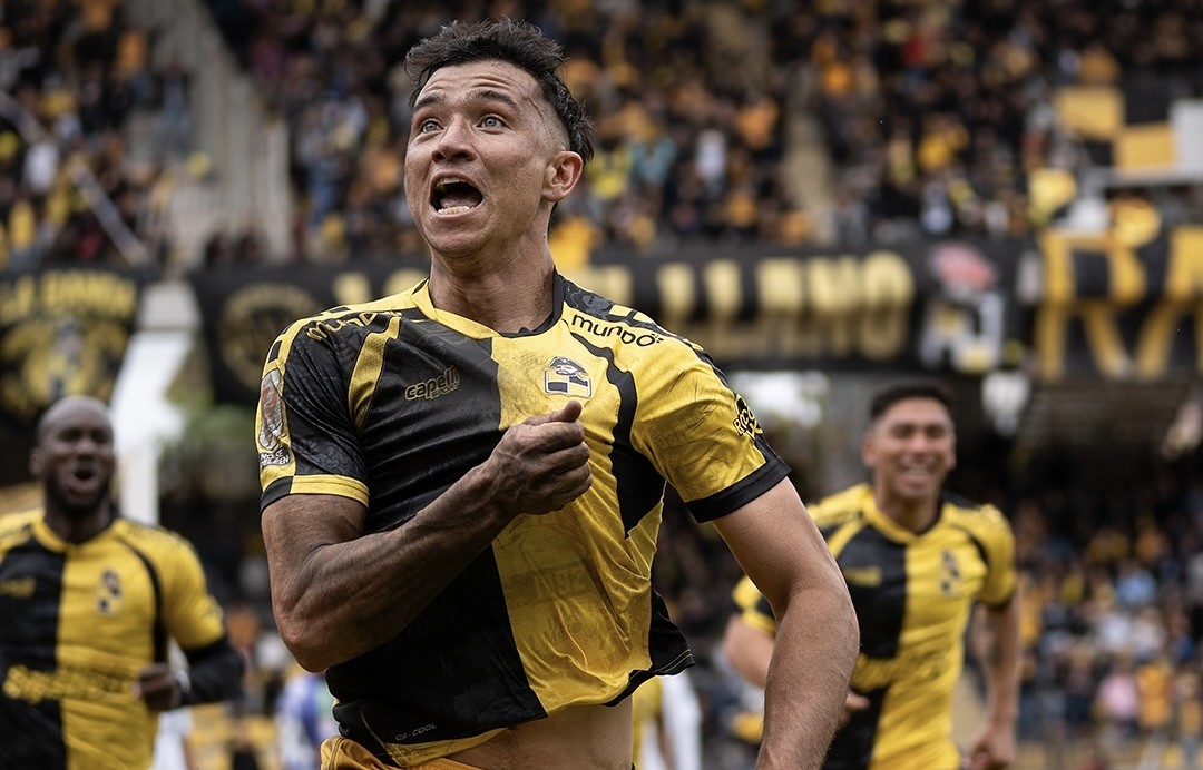 Coquimbo Unido derrotó a Colo Colo y se prueba la corona de campeón