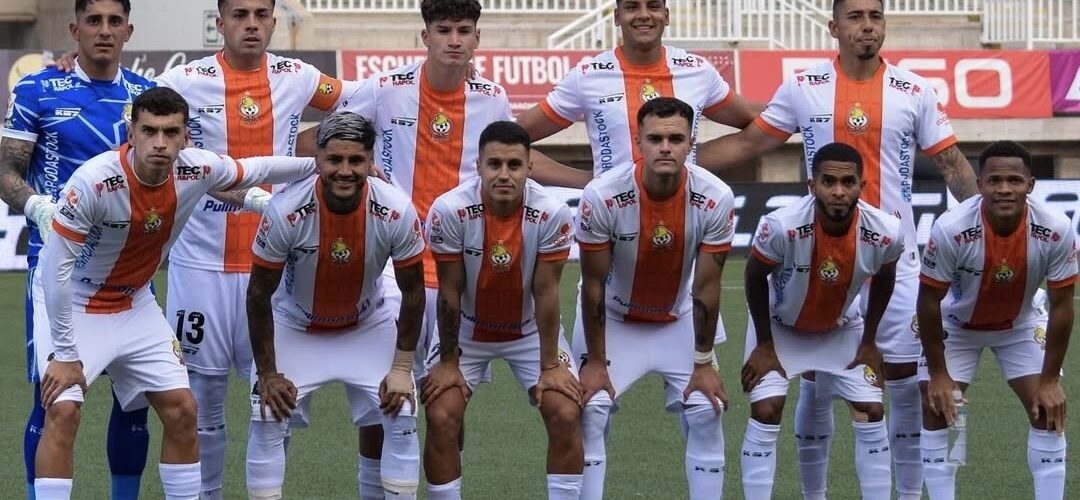 Jugador argentino demandó a Cobresal ante la FIFA y el club nortino podría arriesgar el descenso