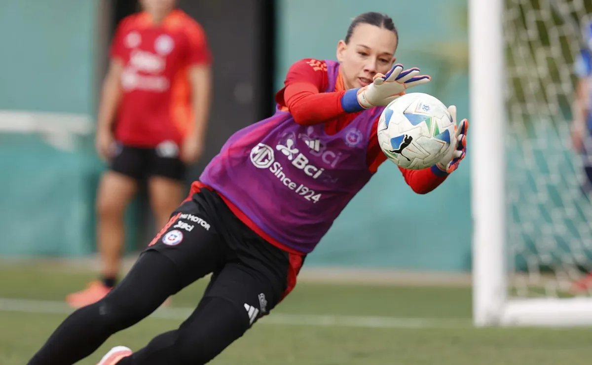 “Con muchas ganas de volver”: Así se gestó el regreso de Tiane Endler a La Roja