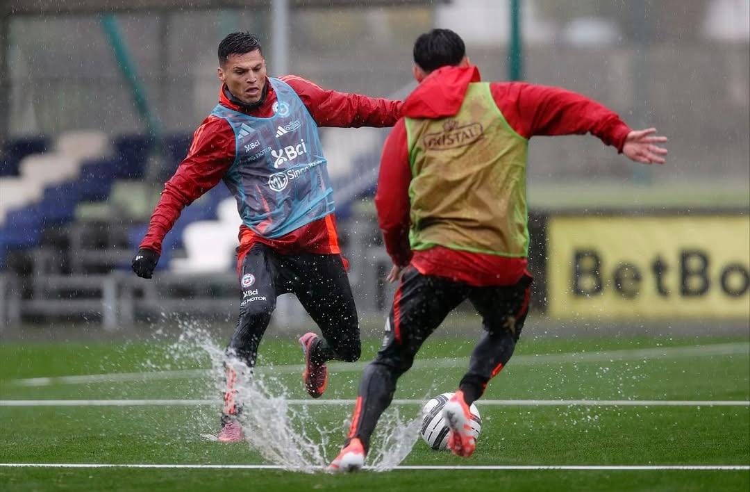 ¿Con el mejor ataque que tiene Chile? Esta sería la formación que prepara Nicolás Córdova para enfrentar a Rusia