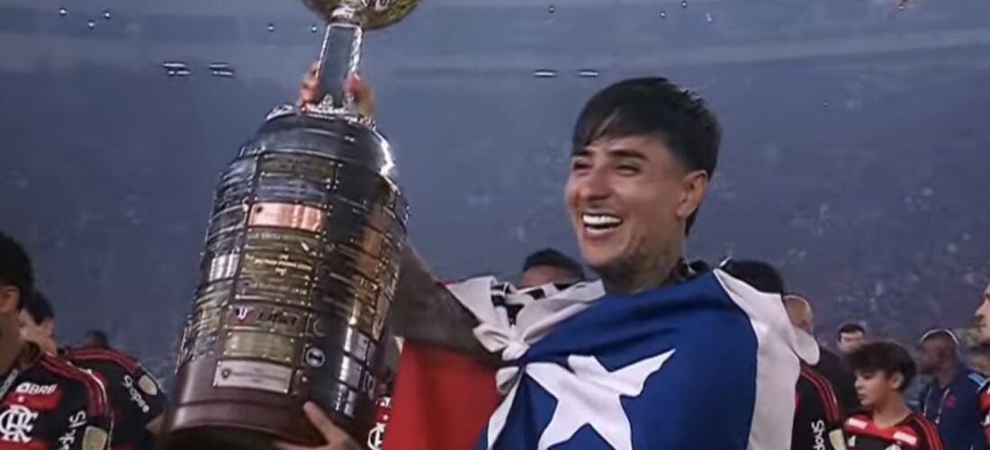 Erick Pulgar se coronó campeón de Libertadores con Flamengo tras derrotar a Palmeiras
