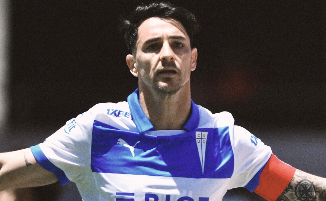 La UC venció a La Serena con gol de Zampedri y sigue soñando con Copa Libertadores