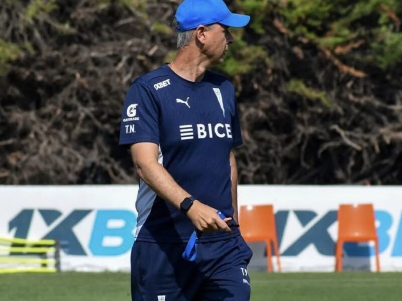 ¡Sorpresa! Exentrenador de Universidad Católica fue nominado como mejor entrenador del año
