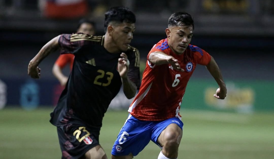 Perú puso fin a las dudas y viajó a Europa para disputar sus partidos frente a Rusia y Chile
