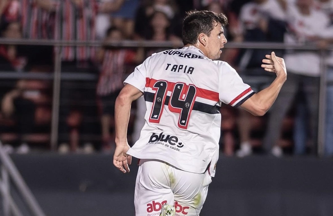 VIDEO | Está en un gran momento: Gonzalo Tapia anotó un golazo en la derrota de Sao Paulo por el Brasileirao