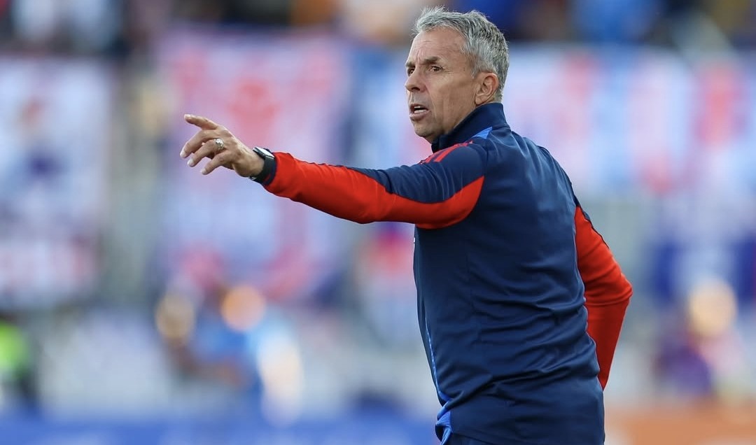 ¿Sus últimos dos partidos? Indican que Gustavo Álvarez estaría cumpliendo ciclo en la U y que ya tendrían a su sustituto