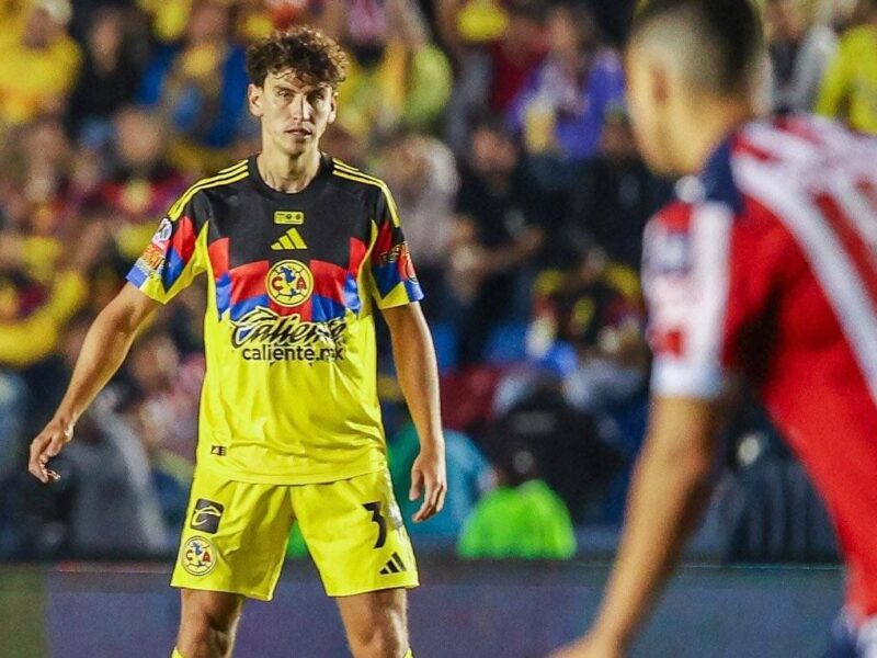¿Llega a la U? Igor Lichnovsky aun no define su futuro y club mexicano estaría interesado en ficharlo