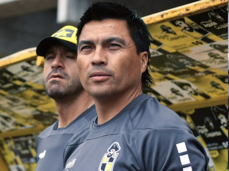 Todo indicaría que se va: Esteban González estaría a punto de salir de Chile