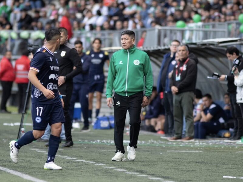 Jaime Vera fue despedido de Puerto Montt vía correo electrónico pese a haber asegurado el ascenso