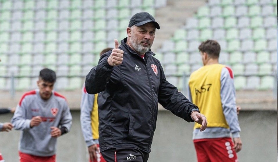 Un inesperado fichaje: Hernán Caputto volvería al Primera División para entrenar a Coquimbo Unido