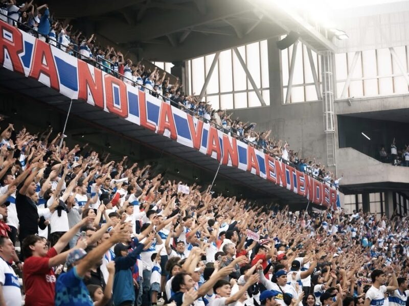 ¡Atención cruzados! Este jugador podría convertirse en el primer refuerzo de Universidad Católica para 2026