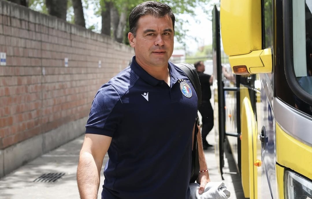 Ñublense oficializó a Juan José Ribera como nuevo director técnico