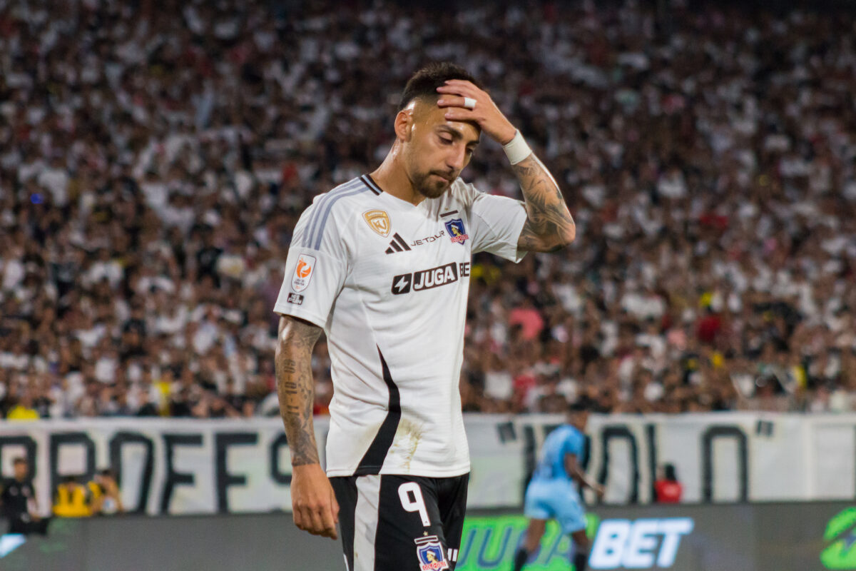 Polémica: El árbitro Roberto Tobar confesó que Joaquín Correa debió ser expulsado en el último Superclásico