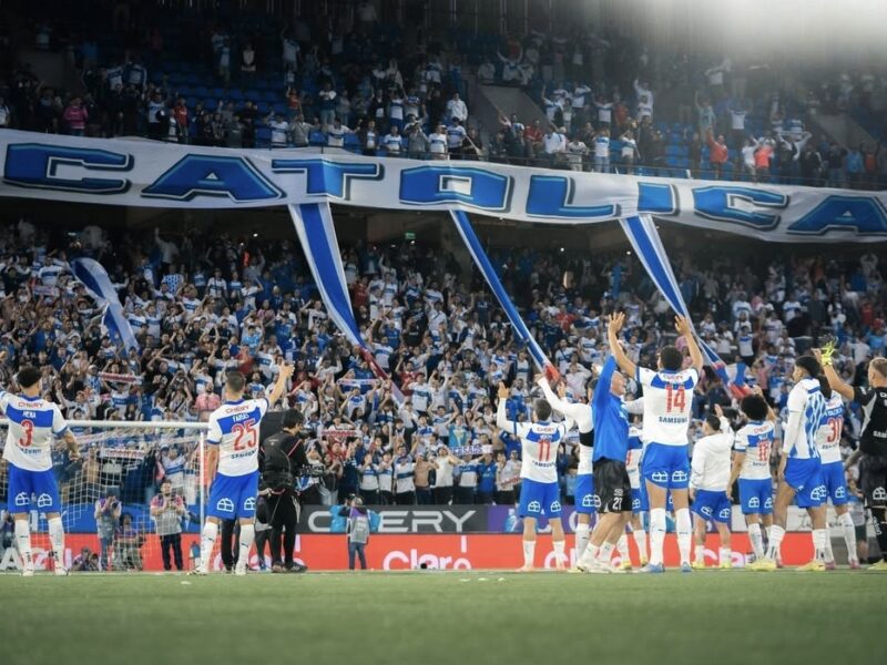 Universidad Católica anunció la renovación de dos jugadores claves para 2026