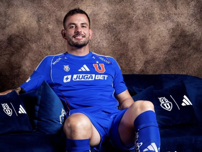 Cruzó de vereda: Universidad de Chile oficializó al ex Colo Colo Octavio Rivero como nuevo refuerzo