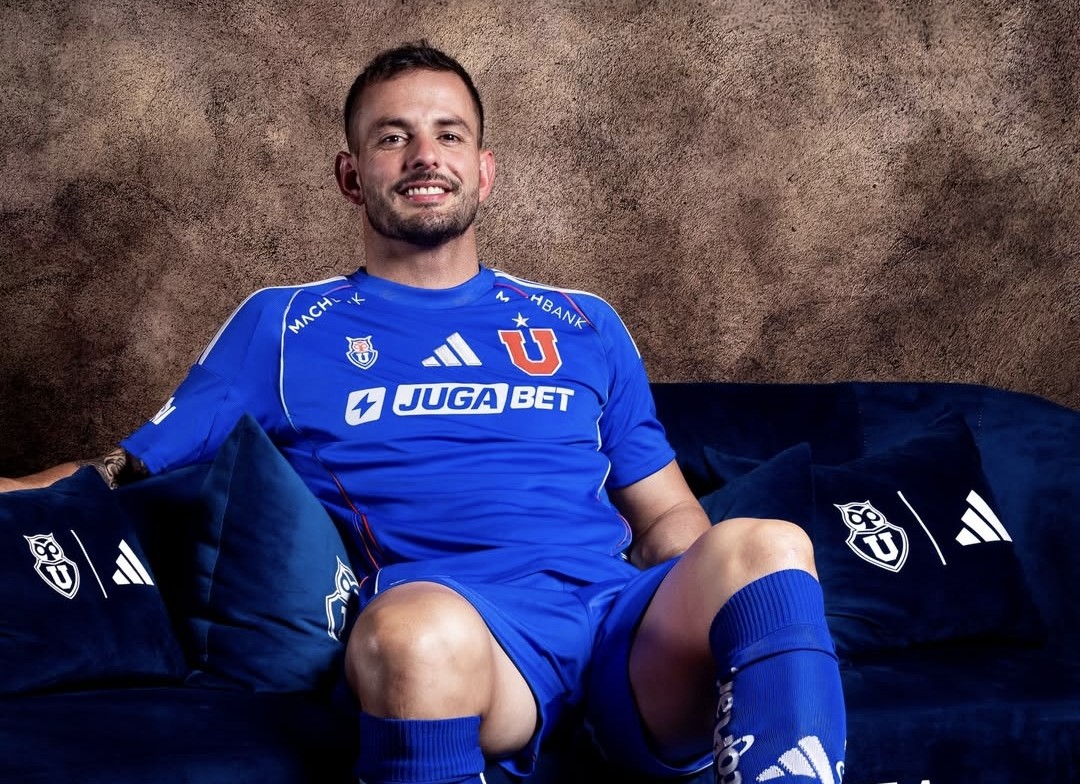 Cruzó de vereda: Universidad de Chile oficializó al ex Colo Colo Octavio Rivero como nuevo refuerzo