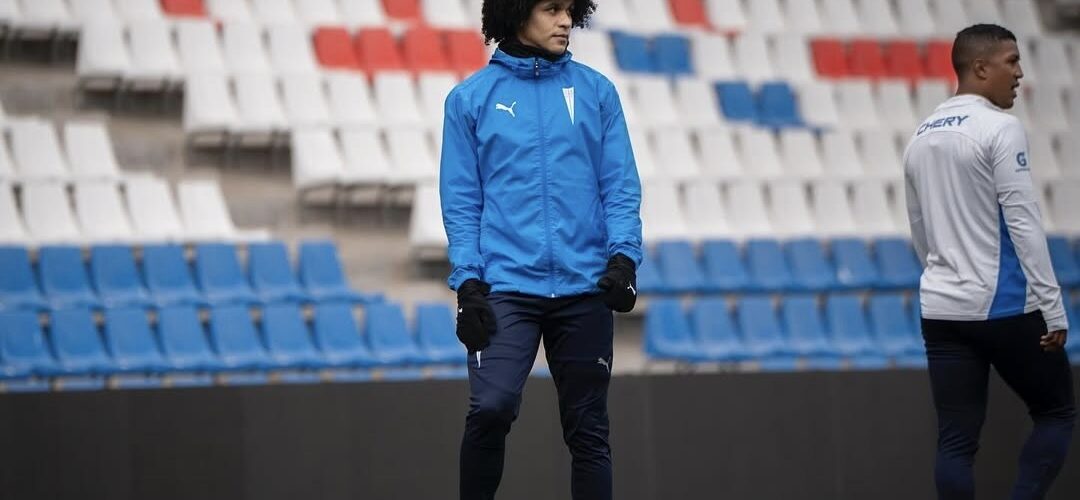 Decisión tomada: Eduard Bello no continuará en Universidad Católica