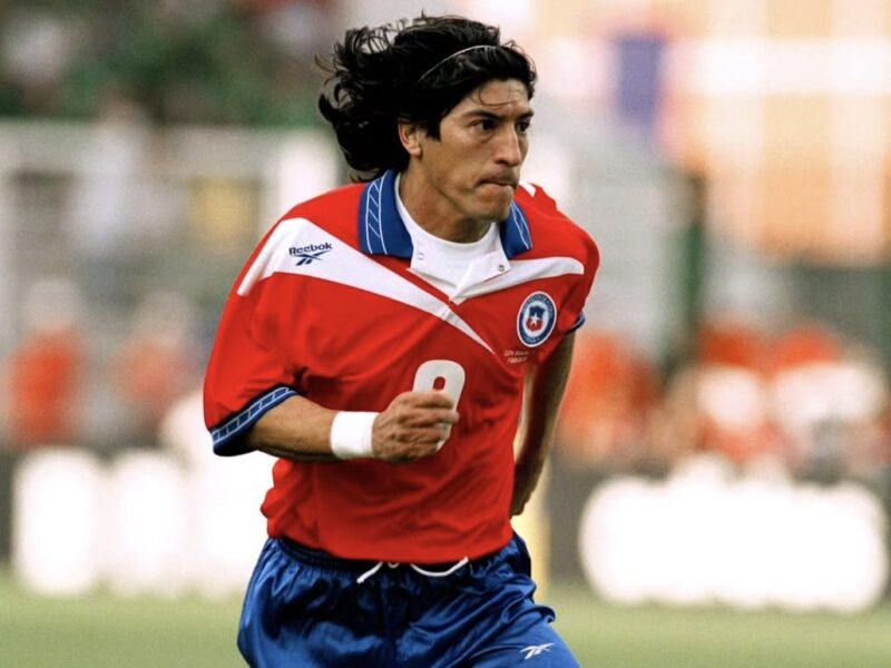 Un día como hoy: Nació Iván Zamorano, un goleador eterno