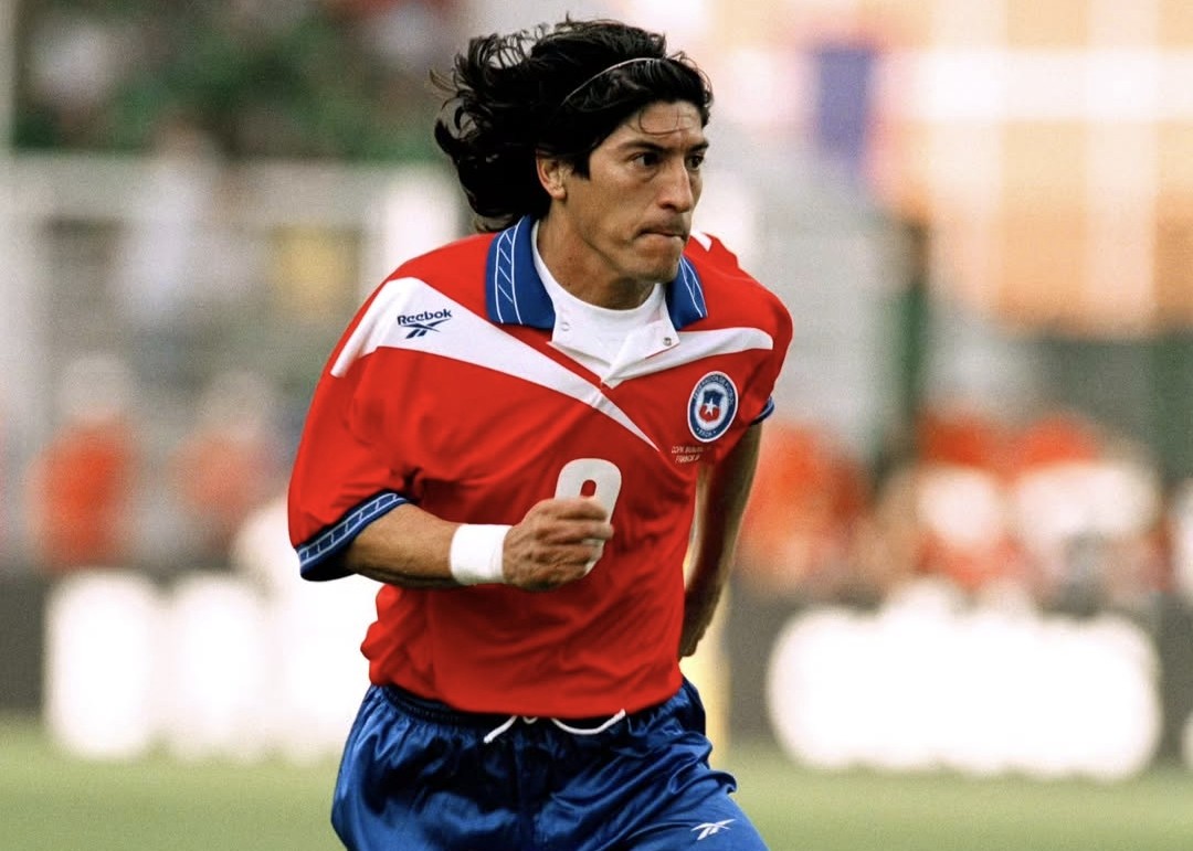 Un día como hoy: Nació Iván Zamorano, un goleador eterno