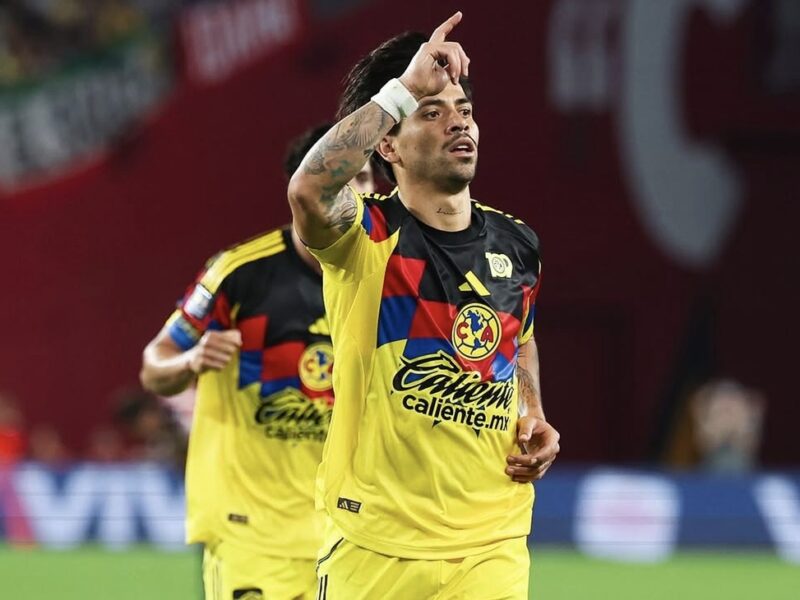 El club brasileño que busca fichar al chileno Víctor Dávila