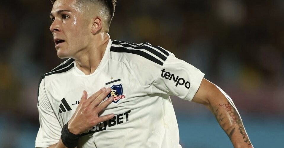 Colo Colo derrotó en penales a Peñarol en su despedida de la Serie Río de La Plata