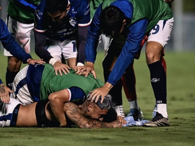 VIDEO | Exjugador de Colo Colo tuvo un debut goleador en su nuevo equipo en el extranjero