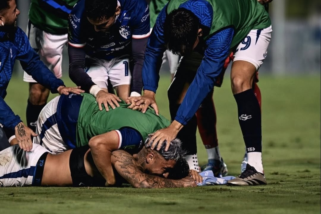 VIDEO | Exjugador de Colo Colo tuvo un debut goleador en su nuevo equipo en el extranjero