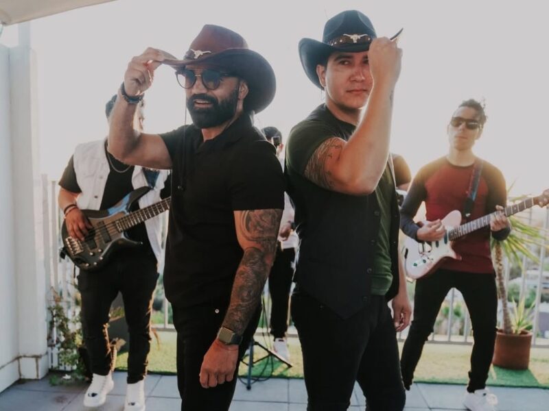 Un excampeón con Universidad de Chile comenzó su carrera musical