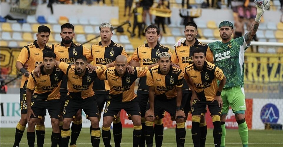 Sigue haciendo historia: Coquimbo Unido se coronó campeón de la Supercopa ante Universidad Católica