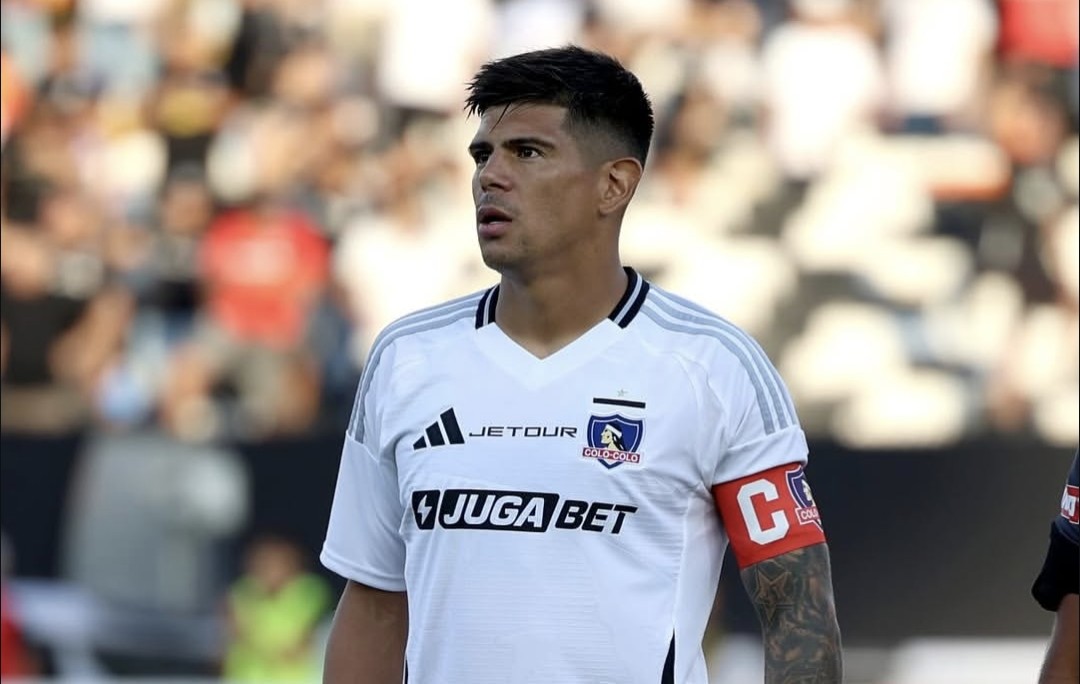 “Yo me quería quedar”: La dura confesión de Esteban Pavez tras dejar Colo Colo y partir a Alianza Lima
