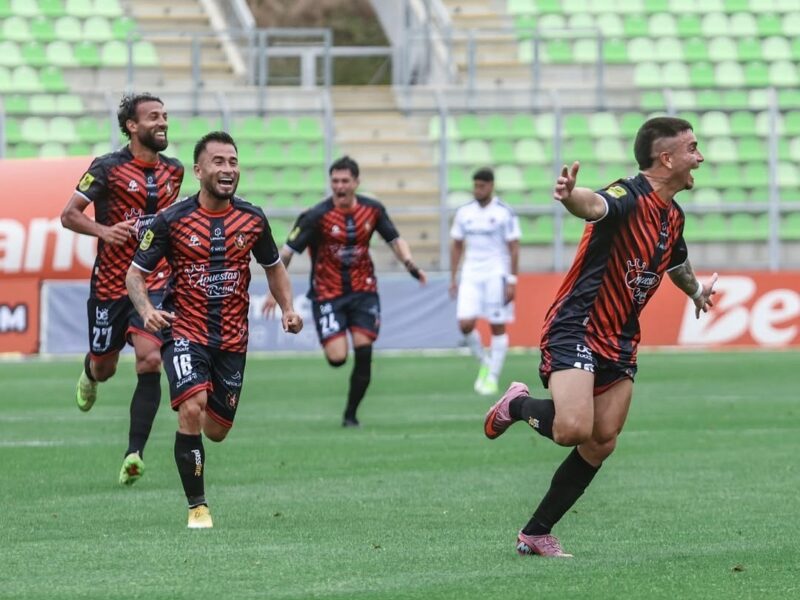 Sigue la supremacía: Limache dio el golpe y venció a Colo Colo en su debut en la Liga de Primera 2026