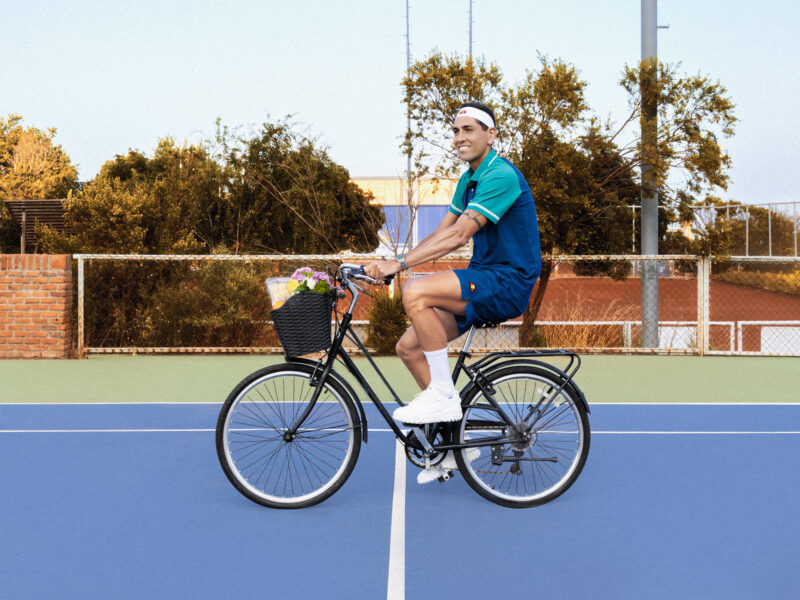 Tabilo prepara su debut en el Chile Open como Top 50 y con nueva indumentaria