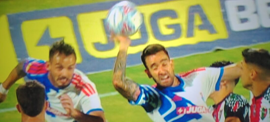 VIDEO | “Una mano deliberada”: La ANFP reveló los audios del gol anulado de Charles Aránguiz ante Palestino