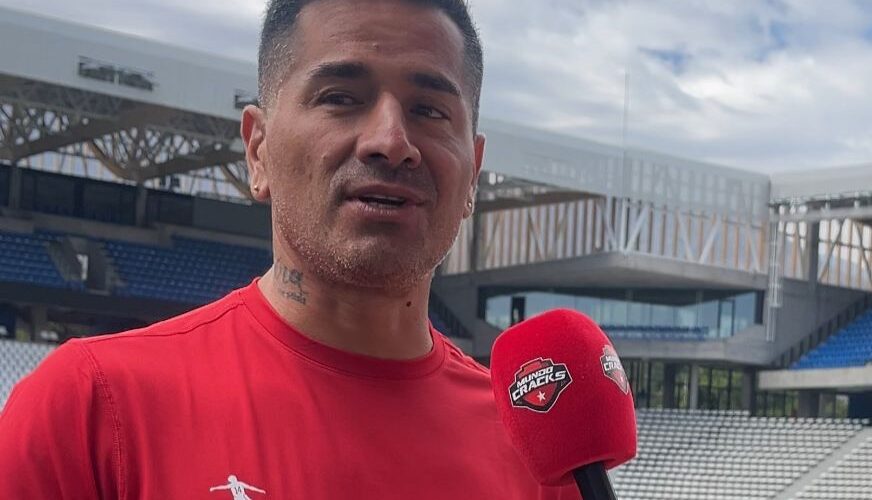 Jorge ‘Kike’ Acuña analizó el presente de jugadores chilenos que parten al extranjero: “Que no vengan a huevear de vuelta”