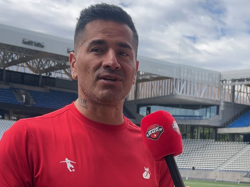 Jorge ‘Kike’ Acuña analizó el presente de jugadores chilenos que parten al extranjero: “Que no vengan a huevear de vuelta”