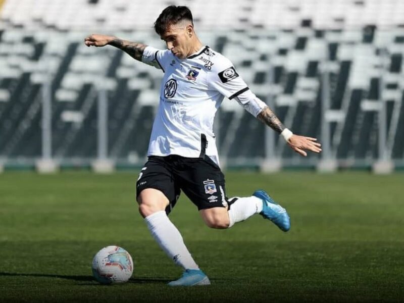 “La barra brava, mandada por los dirigentes, nos fue a apretar”: El duro testimonio de Pablo Mouche tras su paso por Colo Colo