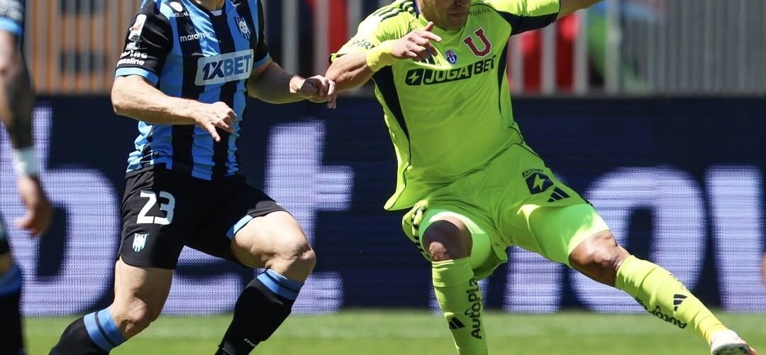 Este día se jugaría el aplazado duelo entre Huachipato y Universidad de Chile