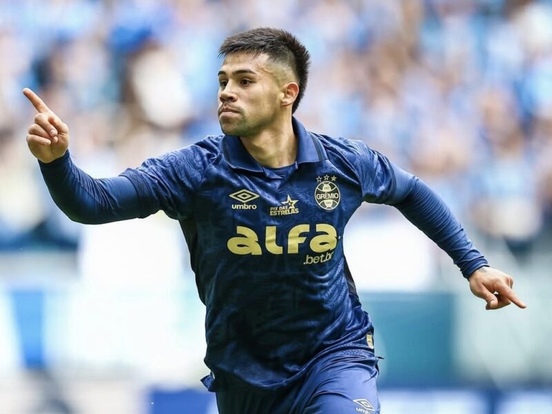 ¿Se va de Brasil? Alexander Aravena formaría parte de un trueque con un equipo del fútbol argentino