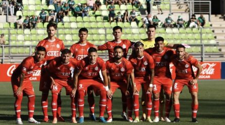 Refuerzo inesperado: Un ex Colo Colo firmó por este club de la Primera B