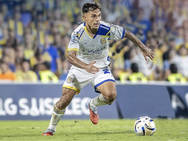 Tasado en más del doble que lo vendió Colo Colo: Vicente Pizarro apareció en prestigioso ranking del fútbol argentino