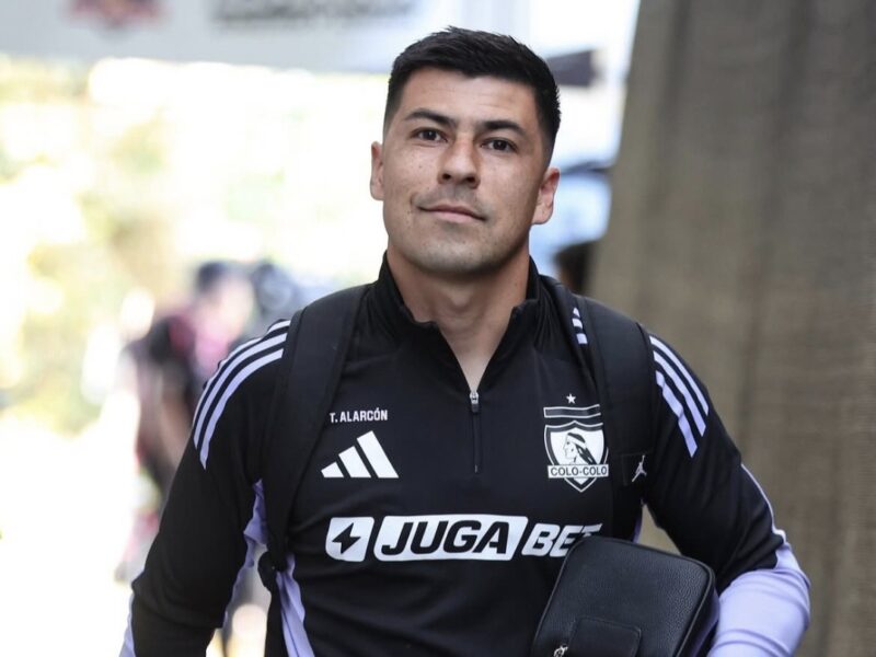 “Me gustaría que se quedara”: El respaldo de Tomás Alarcón a Fernando Ortiz en medio de las críticas