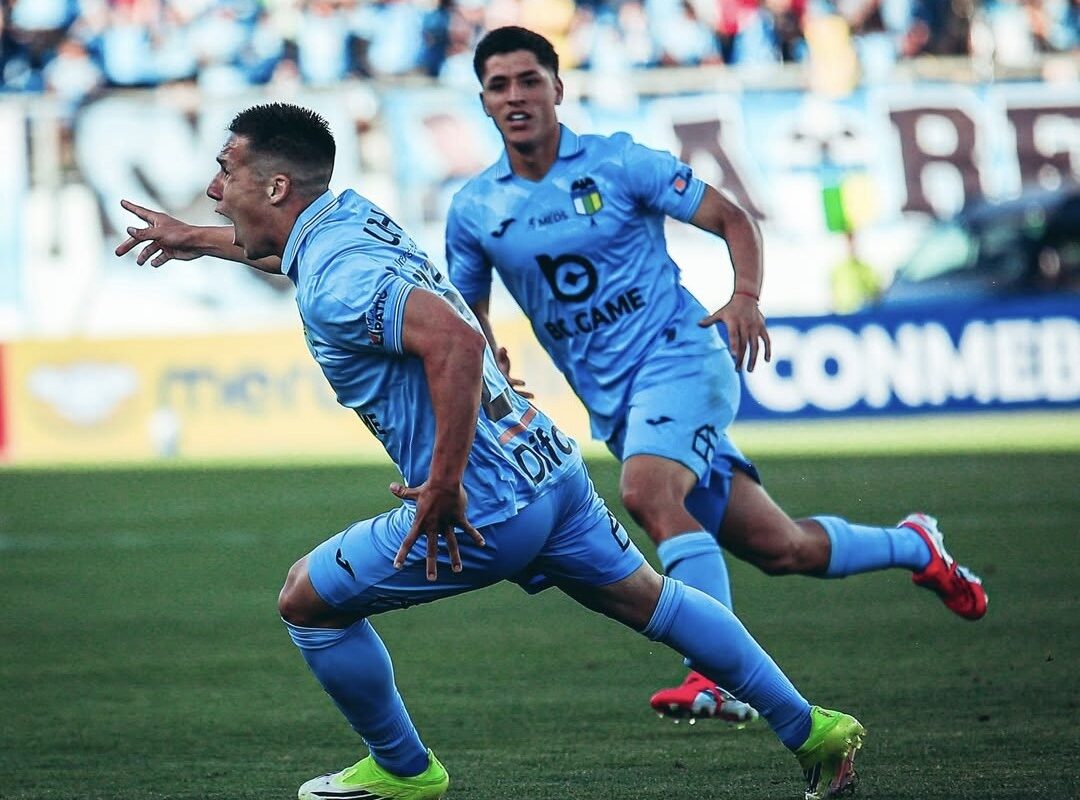 Se hicieron fuertes en casa: O’Higgins se impuso a Bahía y definirá la llave en Brasil