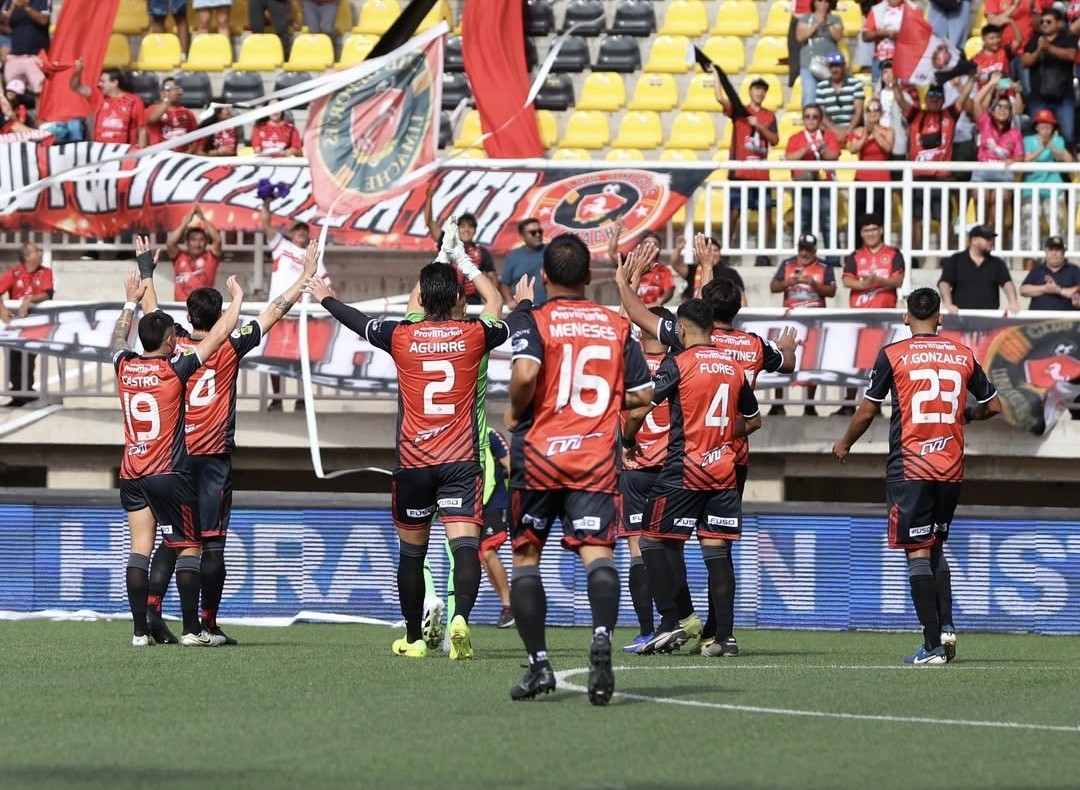 El atractivo premio que recibirían los jugadores de Deportes Limache si logran vencer a la U