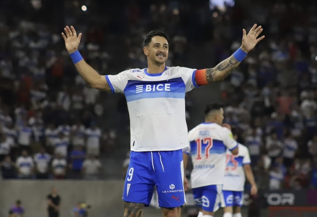 Universidad Católica remontó el partido y venció a Coquimbo Unido en el Claro Arena