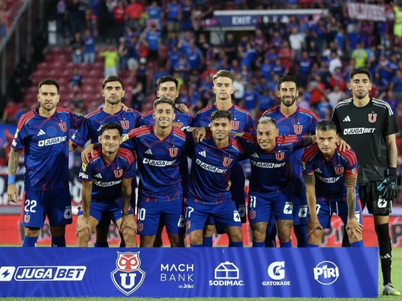 ¿Arriesga sanciones? Informe arbitral consignó lanzamiento de fuegos artificiales en el partido de la U frente a Limache