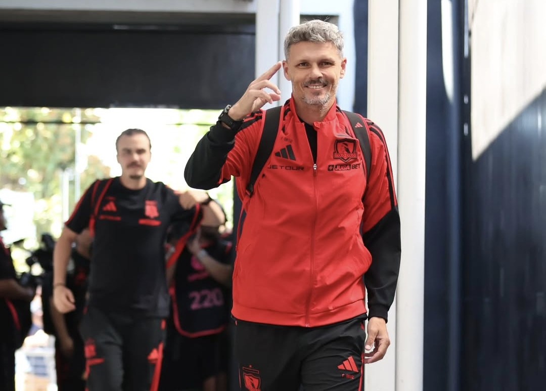 “Entonces que agarre sus cosas y que se vaya”: Claudio Borghi criticó a Fernando Ortiz tras el Superclásico