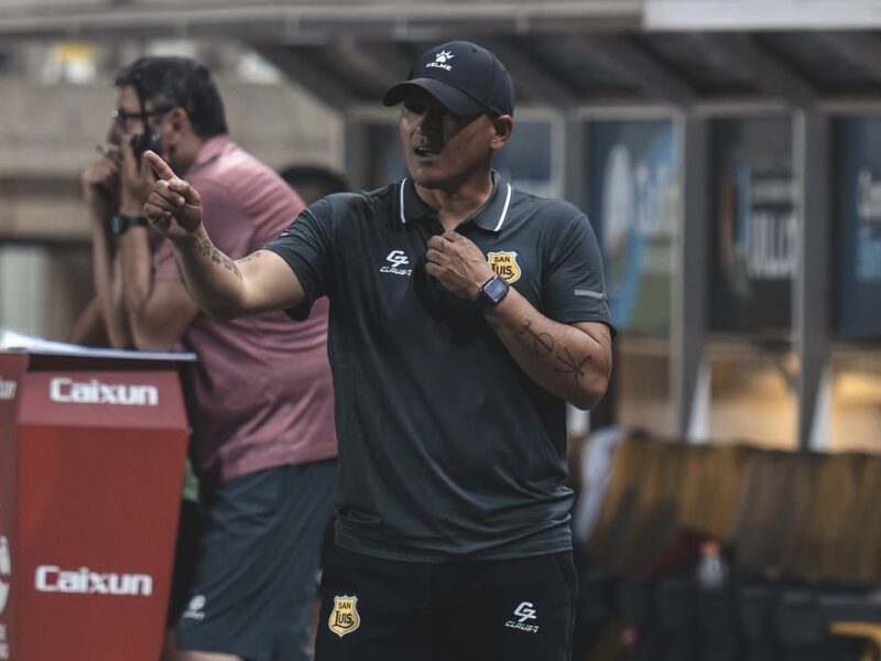 “Nuestra división necesita VAR”: Humberto Suazo disparó a la ANFP por el gol con la mano contra San Luis de Quillota