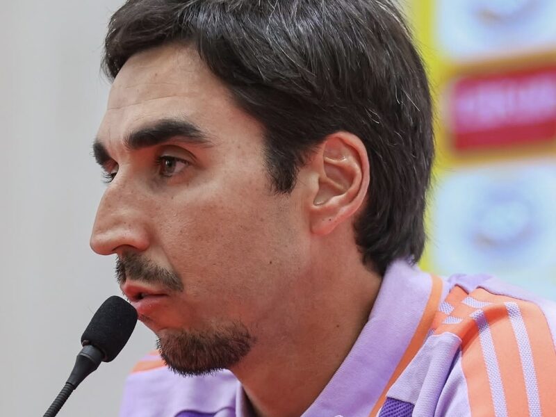 ¿Adiós a ‘Paqui’? El técnico brasileño que se habría ofrecido para reemplazar a Francisco Meneghini en la ‘U’